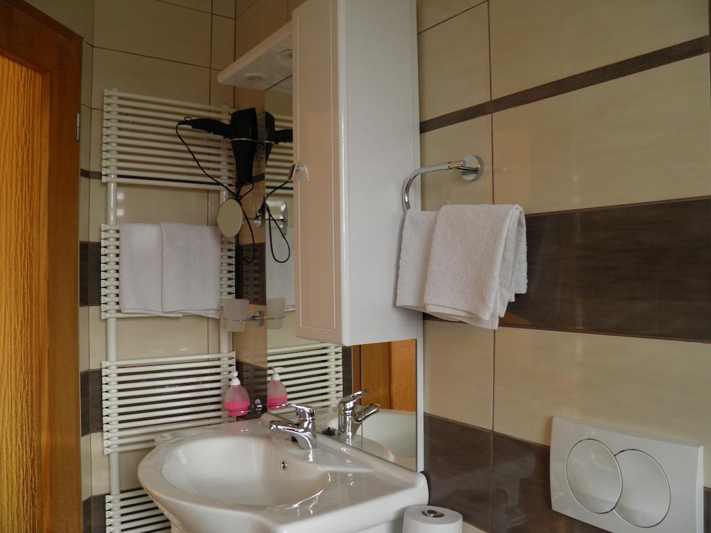 Pri Storklji Hotel Moravske Toplice Ruang foto